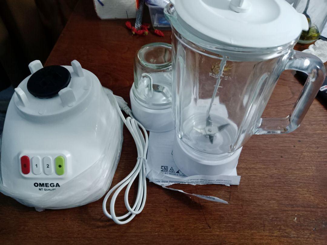 Blender National Omega BL-T11A - Blender Serbaguna dengan Efisiensi Tinggi photo review