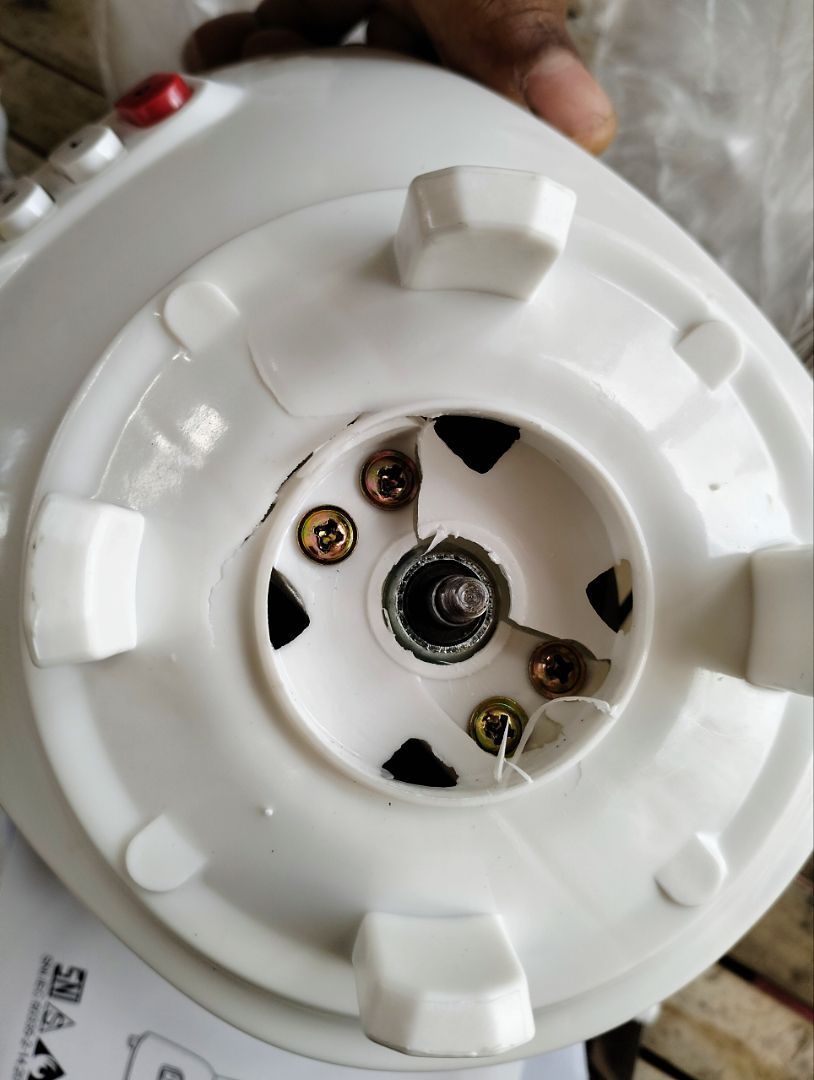 Blender National Omega BL-T11A - Blender Serbaguna dengan Efisiensi Tinggi photo review