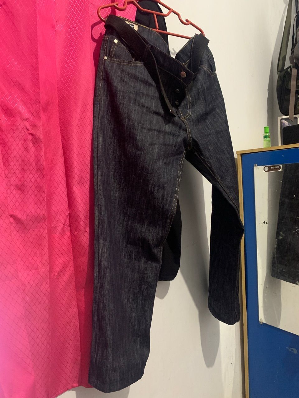Customer photo 9