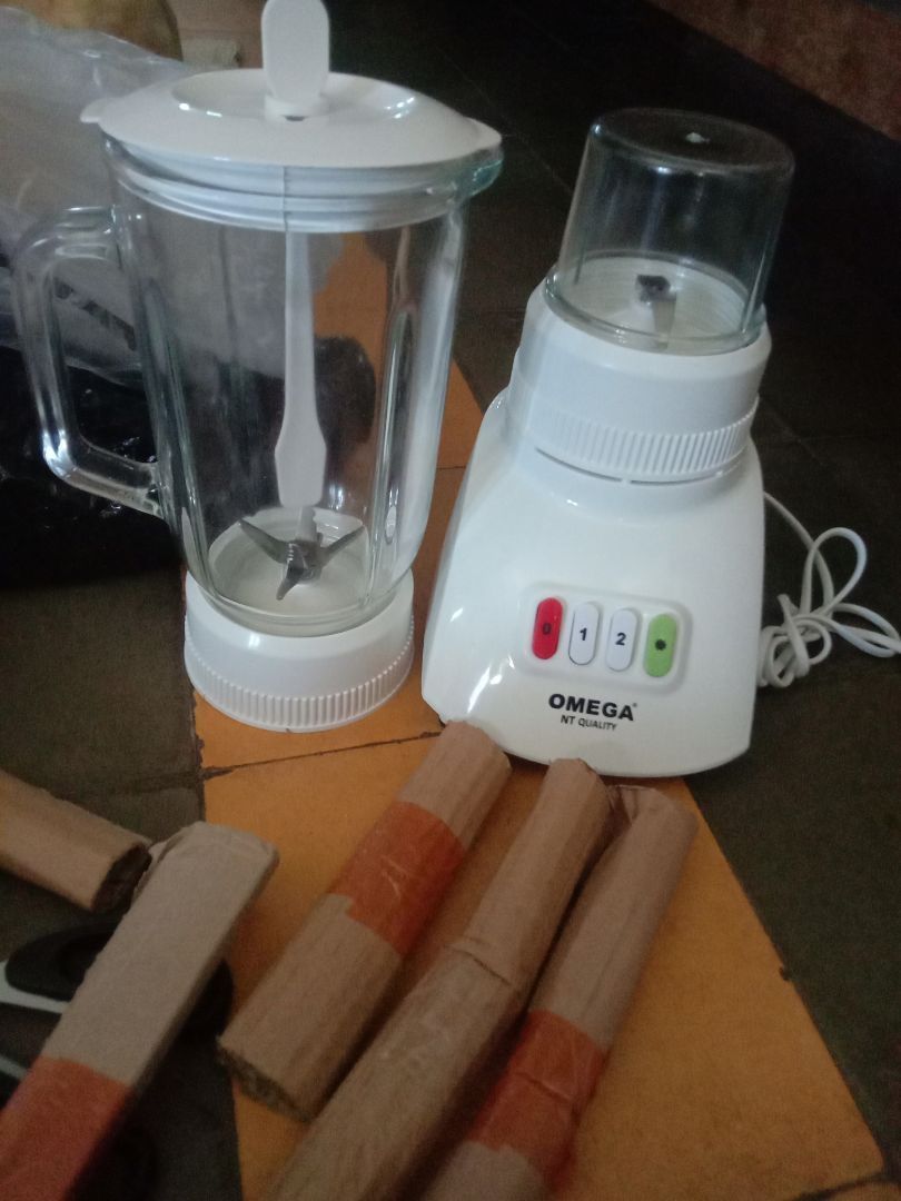 Blender National Omega BL-T11A - Blender Serbaguna dengan Efisiensi Tinggi photo review