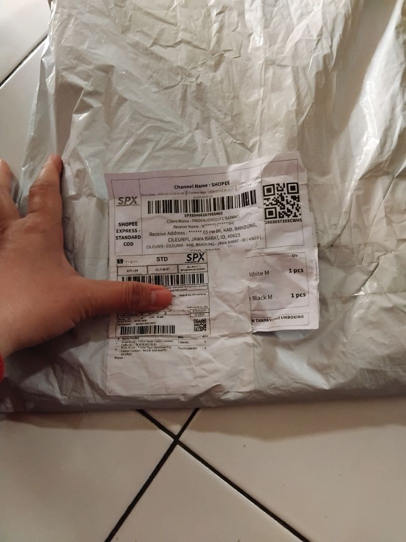 Customer photo 1