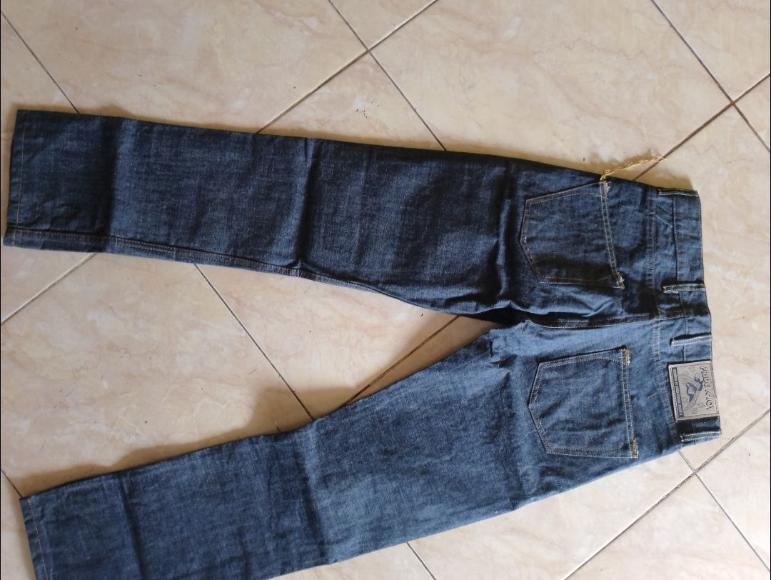 Customer photo 4